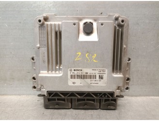 Recambio de centralita motor uce para dacia sandero ii 1.5 dci diesel referencia OEM IAM 237106319R  0281032811 BOSCH