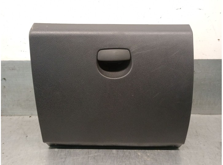 Recambio de guantera para dacia sandero ii 1.5 dci diesel referencia OEM IAM 685124516R 685116430R 