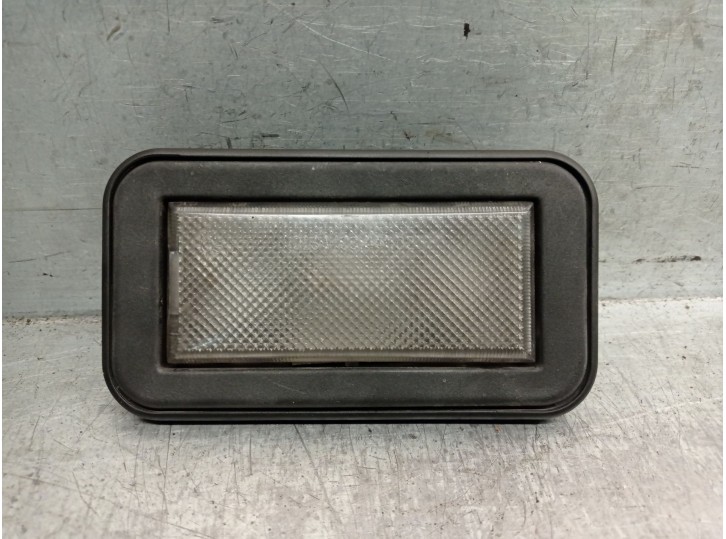 Recambio de luz interior para peugeot boxer caja cerrada (rs2850)(230)(´02) 2.5 diesel referencia OEM IAM 8146H1 8146H1 