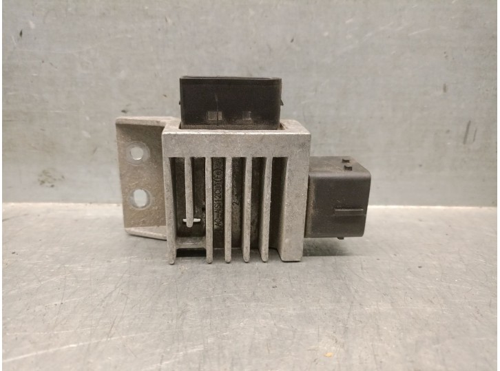 Recambio de caja precalentamiento para renault captur ii (hf_) blue dci 95 (hfaf) referencia OEM IAM 271203982R 271203982R 00592