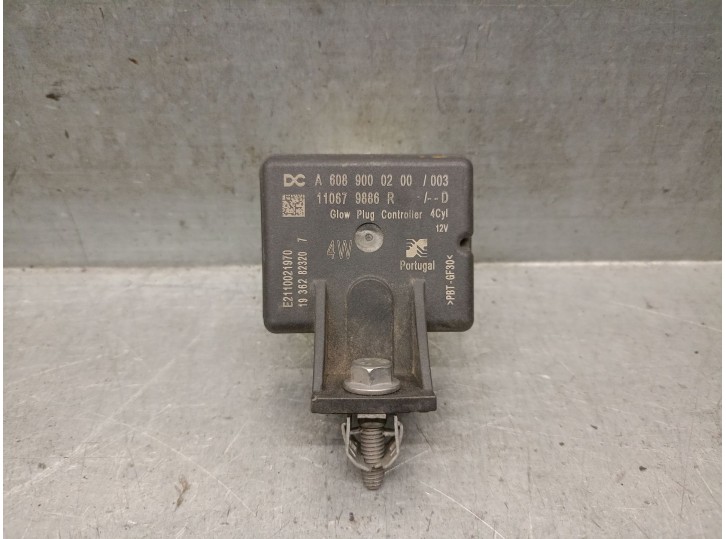 Recambio de caja precalentamiento para renault captur ii (hf_) blue dci 95 (hfaf) referencia OEM IAM 110679886R 110679886R 