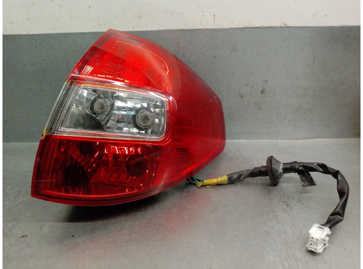 Recambio de piloto trasero derecho para renault koleos 2.0 dci diesel fap referencia OEM IAM 26550JY00A 26550JY00A 