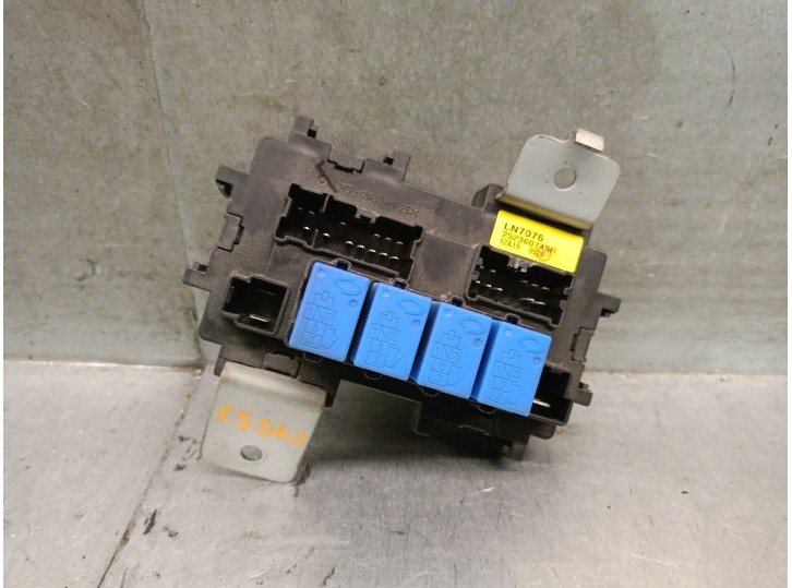 Recambio de caja reles / fusibles para renault koleos 2.0 dci diesel fap referencia OEM IAM 252360745R 252360745R 