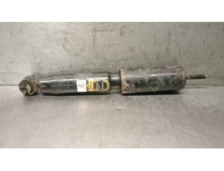 Recambio de amortiguador delantero izquierdo para mitsubishi montero (l040) 2.5 turbodiesel referencia OEM IAM 614024JP MB303366