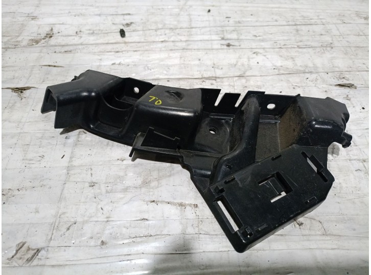 Replacement rear bumper reinforcement for Seat Leon (KL1) 1.0 TSI OEM IAM reference 5FA807394A 5FA807394A 