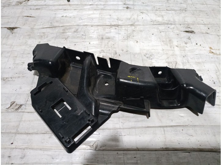 Replacement rear bumper reinforcement for Seat Leon (KL1) 1.0 TSI OEM IAM reference 5FA807393A 5FA807393A 