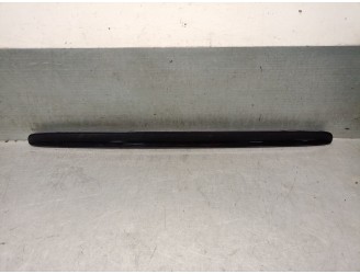 Recambio de molduras traseras para mercedes-benz clase e (w210) berlina diesel 300 turbodiesel (210.025) referencia OEM IAM A210