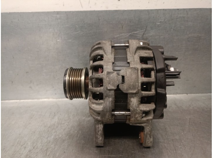 Recambio de alternador para dacia sandero ii 1.5 dci diesel referencia OEM IAM 231005933R 231005933R F000BL07G6