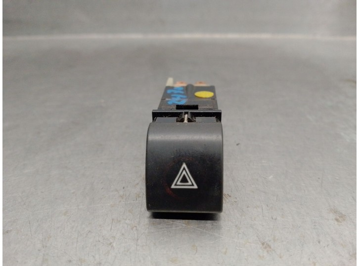 Recambio de warning para skoda felicia combi (795) 1.6 referencia OEM IAM 6U0953235 6U0953235 