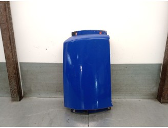 Recambio de molduras delanteras para nissan atleon 120 3.0 referencia OEM IAM 623809X000 623809X000 