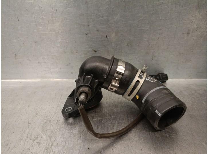 Recambio de tubo para dacia sandero ii 1.5 dci diesel referencia OEM IAM 147138070R 147138070R 