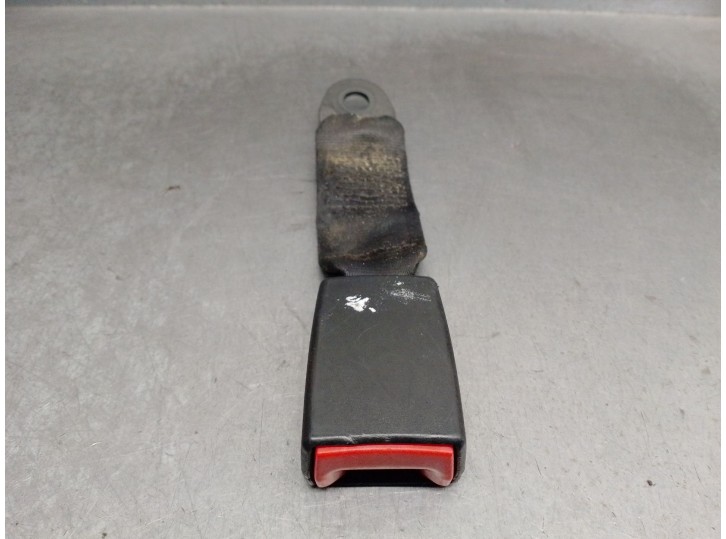 Recambio de enganche cinturon trasero izquierdo para skoda felicia combi (795) 1.6 referencia OEM IAM 6U0857713 6U0857713B 
