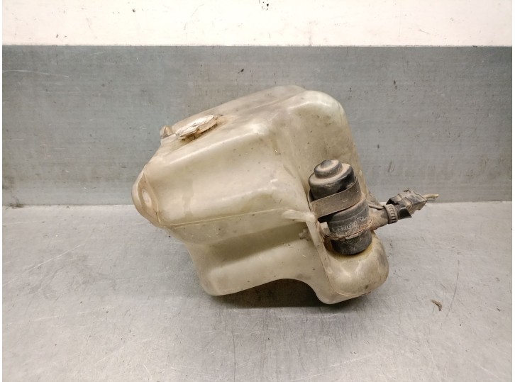 Recambio de deposito limpia para mitsubishi montero (l040) 2.5 turbodiesel referencia OEM IAM MB622808 MB622808 