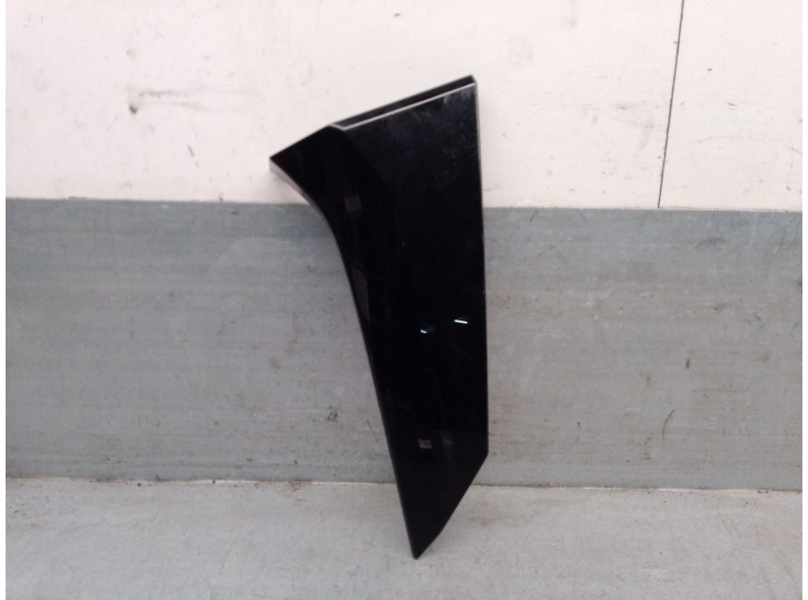 Recambio de molduras traseras para nissan juke (f16_) 1.0 referencia OEM IAM 960326PA1B 