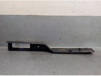 Recambio de molduras traseras para skoda felicia combi (795) 1.6 referencia OEM IAM 6U0827577A 6U0827577A 