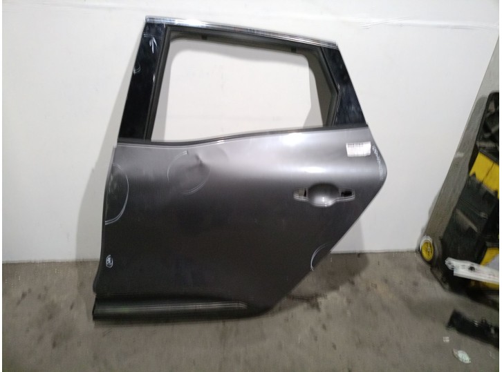 Recambio de puerta trasera izquierda para renault scénic iv (j9_) 1.5 dci 110 referencia OEM IAM 821016620R 821016620R 