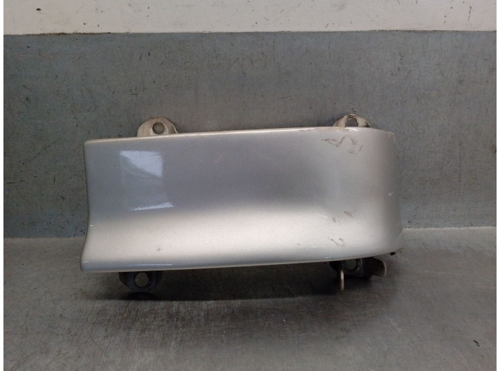 Recambio de molduras traseras para skoda felicia combi (795) 1.6 referencia OEM IAM 6U0813296 6U0813296 