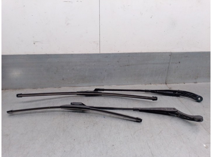 Recambio de brazo limpia delantero derecho para opel astra k (b16) 1.6 cdti (68) referencia OEM IAM 39193931 39193931 