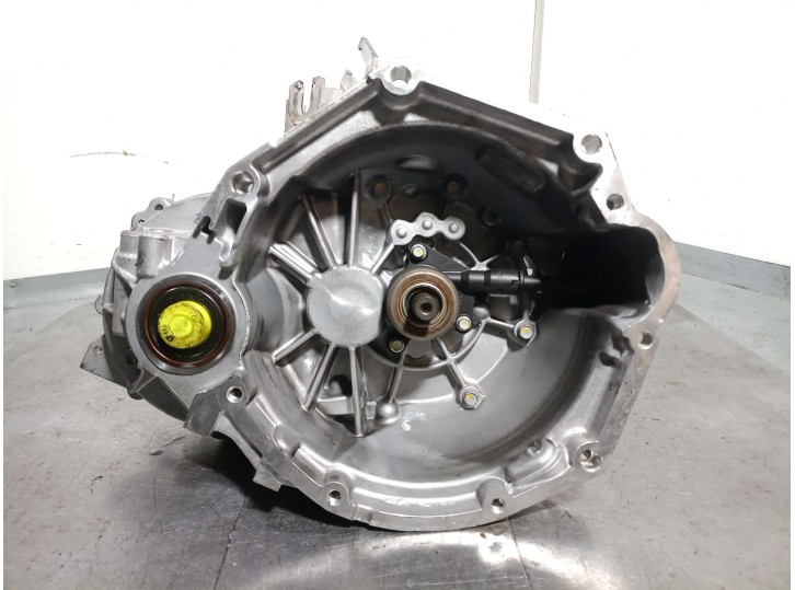 Recambio de caja cambios para hyundai bayon (bc3) 1.2 mpi referencia OEM IAM 8TE5SD 4300002FP0 556060