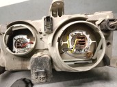 Replacement right headlight for Saab 9-5 Station Wagon (YS3E) 2.3 T OEM IAM reference 4787628 4787628 