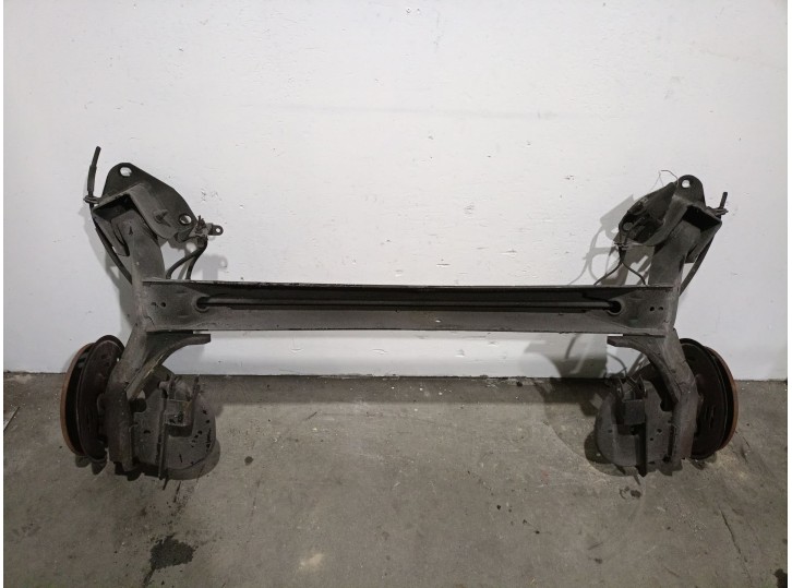 Recambio de puente trasero para renault kangoo 1.5 dci diesel fap referencia OEM IAM 555113267R  