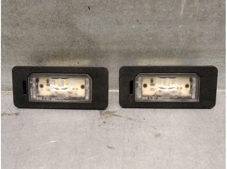 Recambio de piloto matricula para bmw 3 touring (f31) 330 d referencia OEM IAM 63267193293 63267193293 