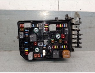Recambio de caja reles / fusibles para opel astra k (b16) 1.6 cdti (68) referencia OEM IAM 39158969  