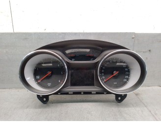 Recambio de cuadro instrumentos para opel astra k (b16) 1.6 cdti (68) referencia OEM IAM 39046844 39097972 