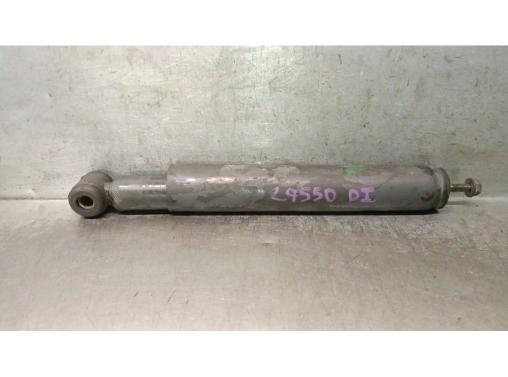 Recambio de amortiguador delantero izquierdo para nissan atleon 120 3.0 referencia OEM IAM 56100D6200 56100D6200 61816