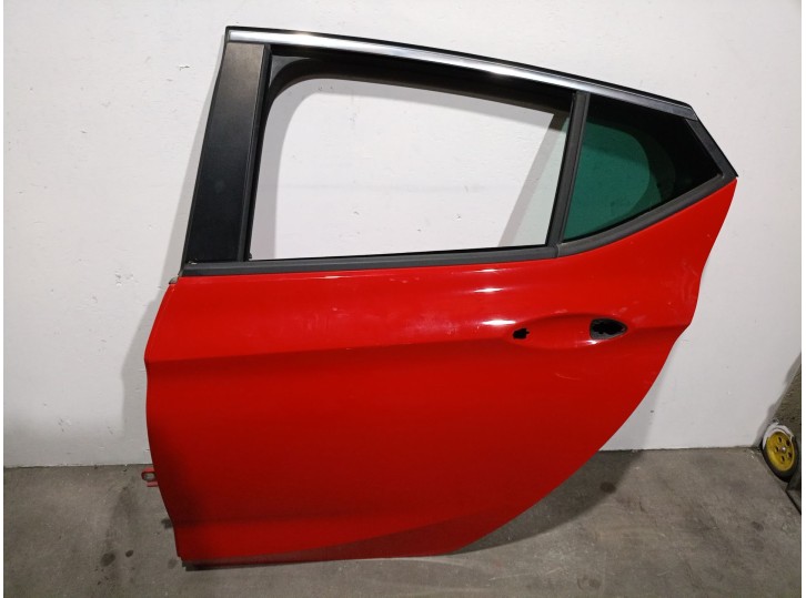 Recambio de puerta trasera izquierda para opel astra k (b16) 1.6 cdti (68) referencia OEM IAM 39028991 39028991 