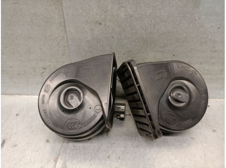 Recambio de claxon para ford kuga ii (dm2) 1.6 ecoboost referencia OEM IAM DV4T13A803AB 1882114 