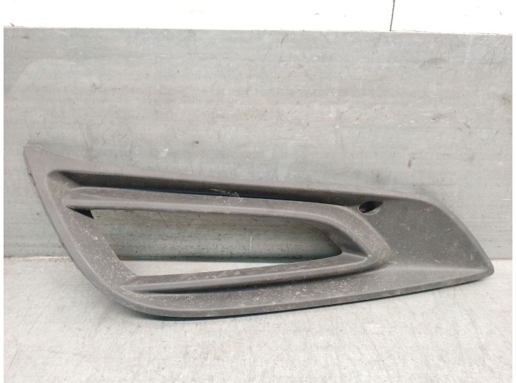Replacement left bumper grille for Opel Astra K (B16) 1.6 CDTi (68) OEM IAM reference 13481939 13481939 
