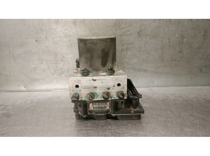 Recambio de abs para kia carnival 2.9 crdi cat referencia OEM IAM 589204D300 589204D300 0265235218