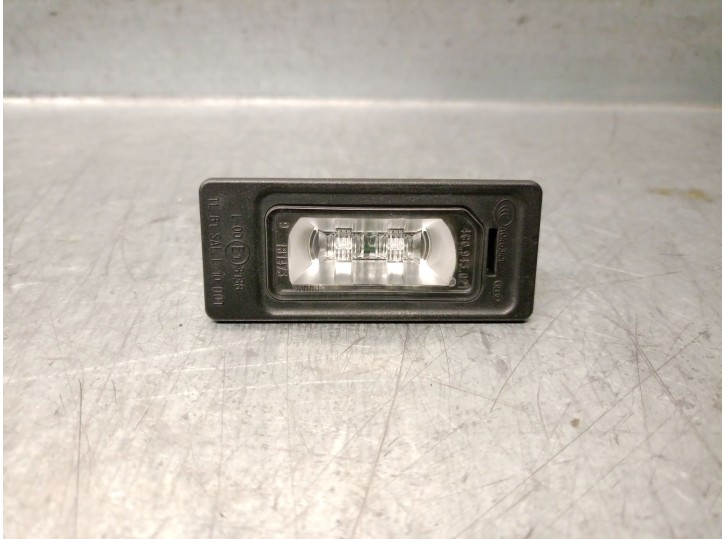 Recambio de piloto matricula para audi a4 b8 avant (8k5) 2.0 tdi referencia OEM IAM 4G0943021 4G0943021 