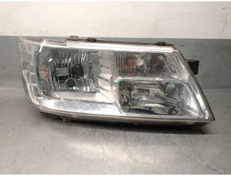Recambio de faro derecho para dodge journey 2.0 16v crd cat referencia OEM IAM 5067788AC 5067788AC 