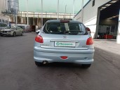 peugeot 206 berlina del año 2004
