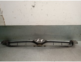 Recambio de rejilla delantera para hyundai h 1 2.5 diesel referencia OEM IAM 865614A010 865614A010 