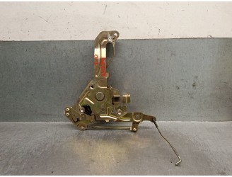 Recambio de cerradura puerta trasera derecha para hyundai h 1 2.5 diesel referencia OEM IAM 814804A000 814804A000 