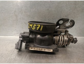 Recambio de caja mariposa para ford focus turnier (cak) 1.8 referencia OEM IAM 1211046 1211046 