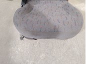 Recambio de asientos trasero derecho para hyundai h 1 2.5 diesel referencia OEM IAM 890134A101BUS 890134A101BUS 