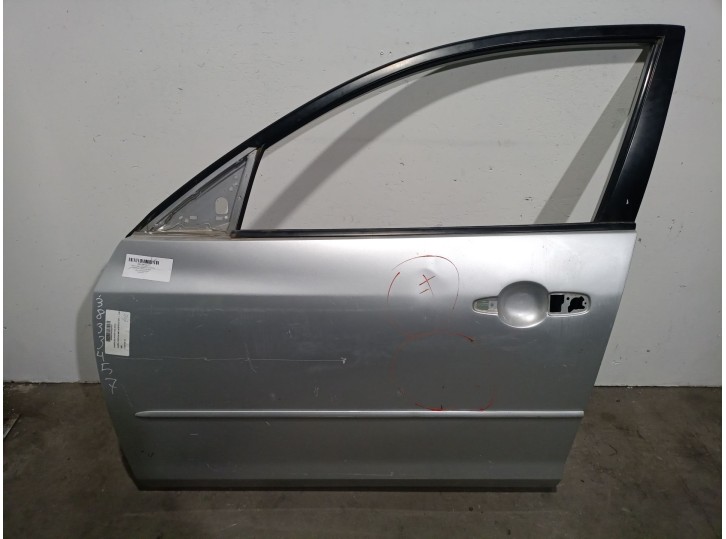 Recambio de puerta delantera izquierda para mazda 3 berlina (bk) 1.6 cd diesel cat referencia OEM IAM BPYK5902XD GRIS 5 PUERTAS