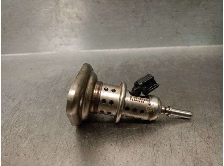 Recambio de inyector para opel astra k (b16) 1.6 cdti (68) referencia OEM IAM 55504439  