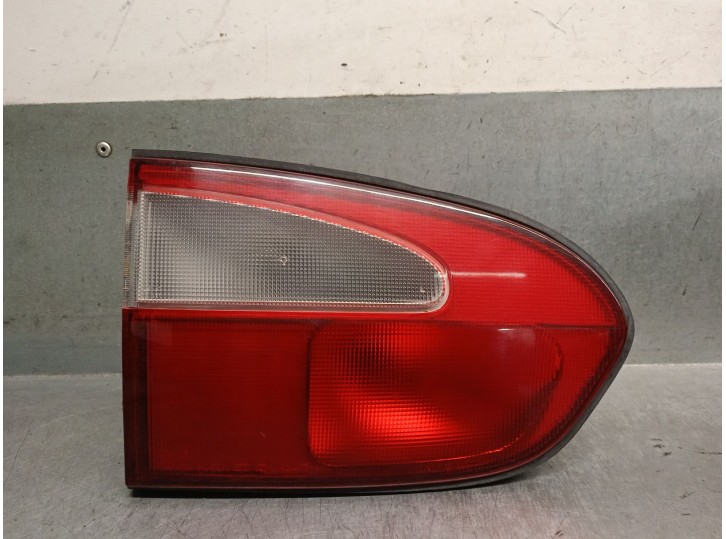 Recambio de piloto trasero porton izquierdo para hyundai h 1 2.5 diesel referencia OEM IAM 924054A021 924054A021 