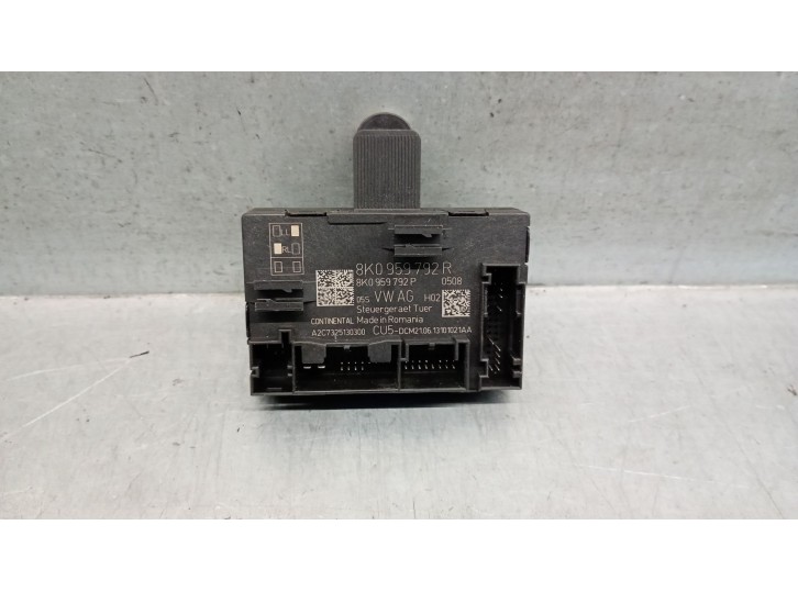 Recambio de centralita cierre para audi a4 b8 avant (8k5) 2.0 tdi referencia OEM IAM 8K0959792R  