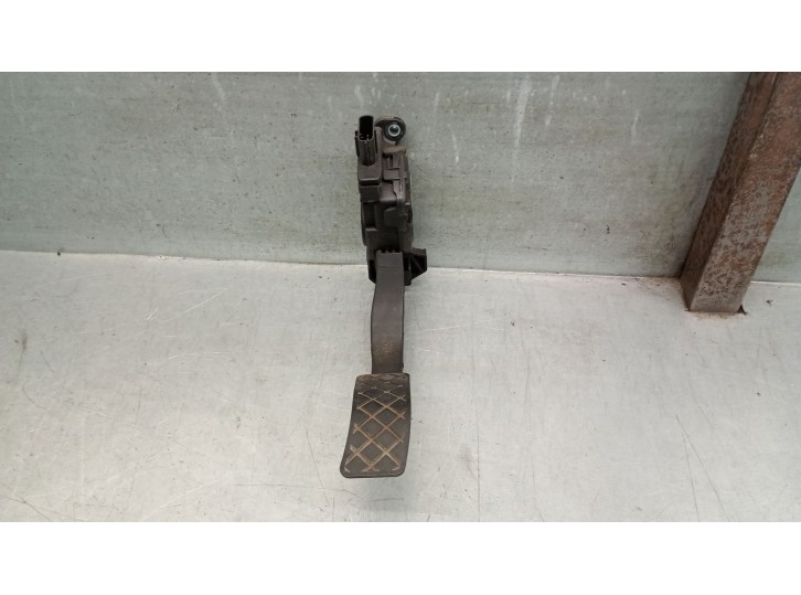 Recambio de potenciometro pedal para audi a4 b8 avant (8k5) 2.0 tdi referencia OEM IAM 8K1721523A 8K1721523A 