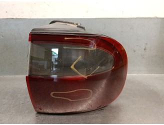 Recambio de piloto trasero derecho para hyundai h 1 2.5 diesel referencia OEM IAM 924024A010 924024A010 