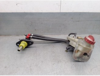 Recambio de bomba freno para nissan atleon 120 3.0 referencia OEM IAM 46010LA20A 46010LA20A 