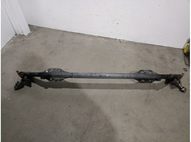 Recambio de puente delantero para nissan atleon 120 3.0 referencia OEM IAM BD30 