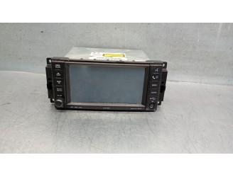 Recambio de pantalla multifuncion para dodge journey 2.0 16v crd cat referencia OEM IAM P05064760AD 5064760AE 