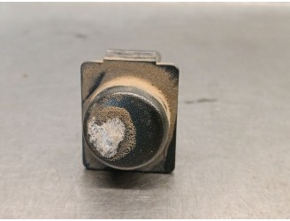 Recambio de interruptor para mitsubishi l 200 (k6/7) 2.5 td cat referencia OEM IAM MR233537 MR233537 